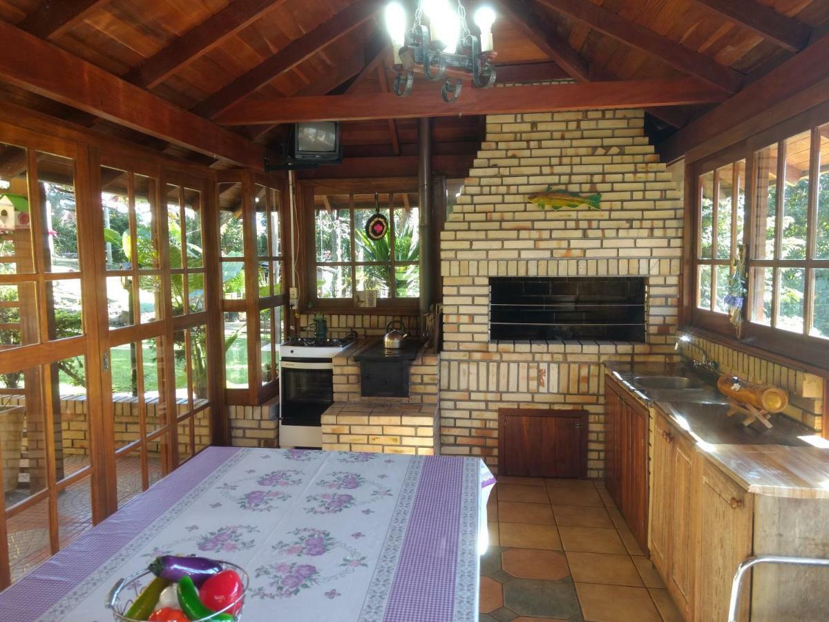 Casa Das Palmeiras + Quiosque Bento Goncalves Ngoại thất bức ảnh